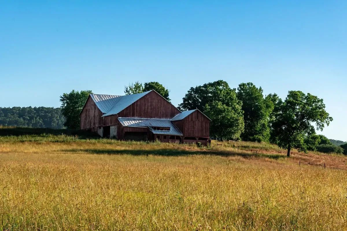 Pole Barn Additions & Lean-Tos detail - Wichita KS post-frame construction